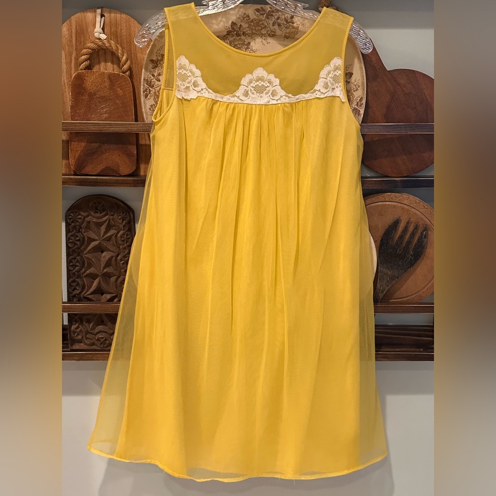 Vintage Yellow Lace-Trim Nightgown with Sheer Overlay